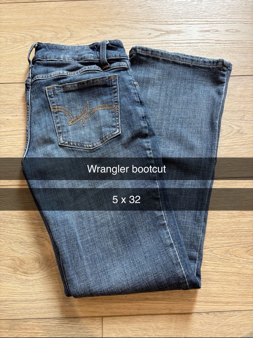 Wrangler Men's Bootcut Jeans - Medium Blue Wash